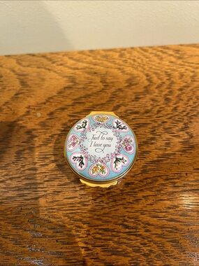 Halcyon Days Enamels St. Valentine's Day 1992 Trinket Box